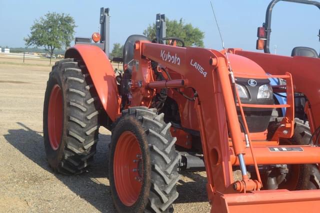 Image of Kubota M5660SU equipment image 3