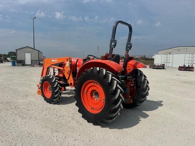 Image of Kubota M5660SUD equipment image 2