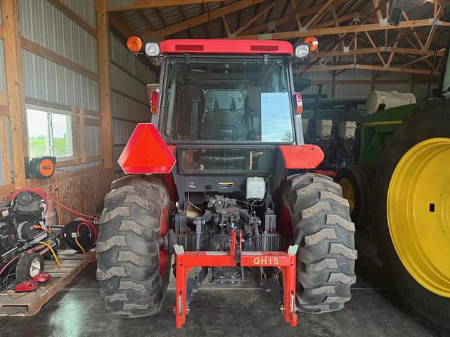 Image of Kubota M5700 equipment image 2
