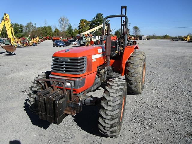 Image of Kubota M5700 equipment image 1