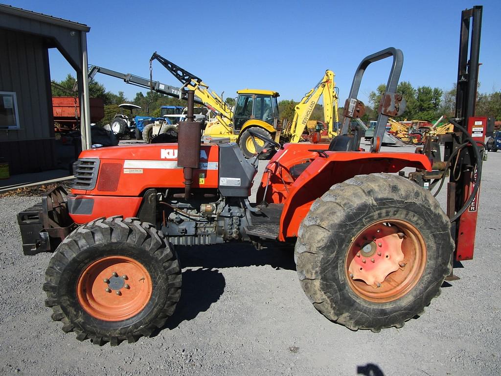 Image of Kubota M5700 Primary image