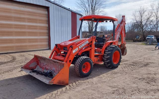 Image of Kubota M59 equipment image 1