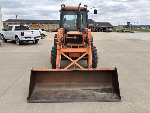 Image of Kubota M5950DT equipment image 2