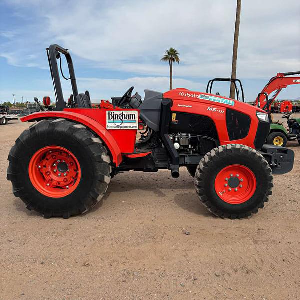 Image of Kubota M5L-111 equipment image 1