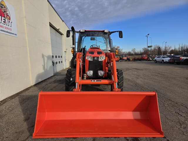 Image of Kubota M6-111DTC equipment image 2