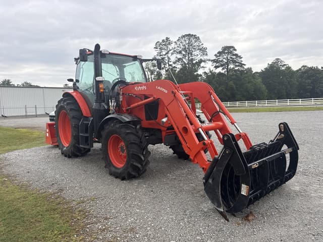 Image of Kubota M6-131 equipment image 4