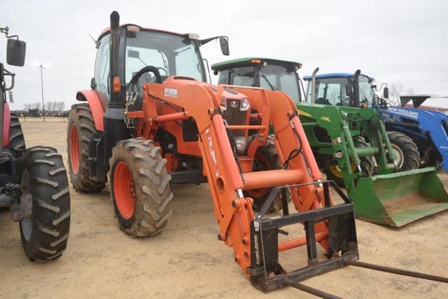 Image of Kubota M6-131 equipment image 3