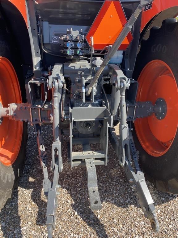 Image of Kubota M6-131 equipment image 4