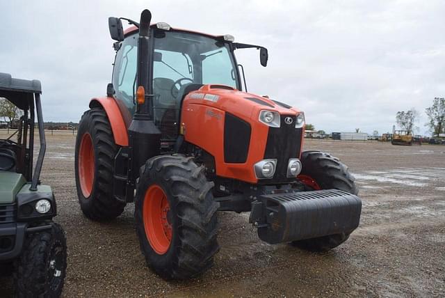 Image of Kubota M6-141 equipment image 3