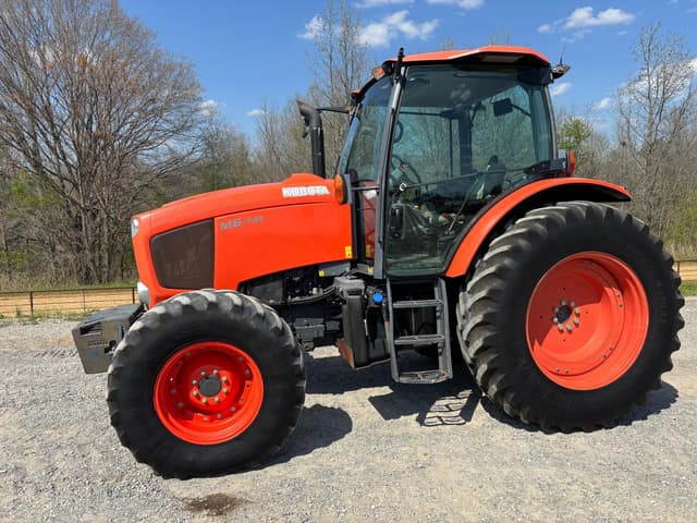 Image of Kubota M6-141 equipment image 3
