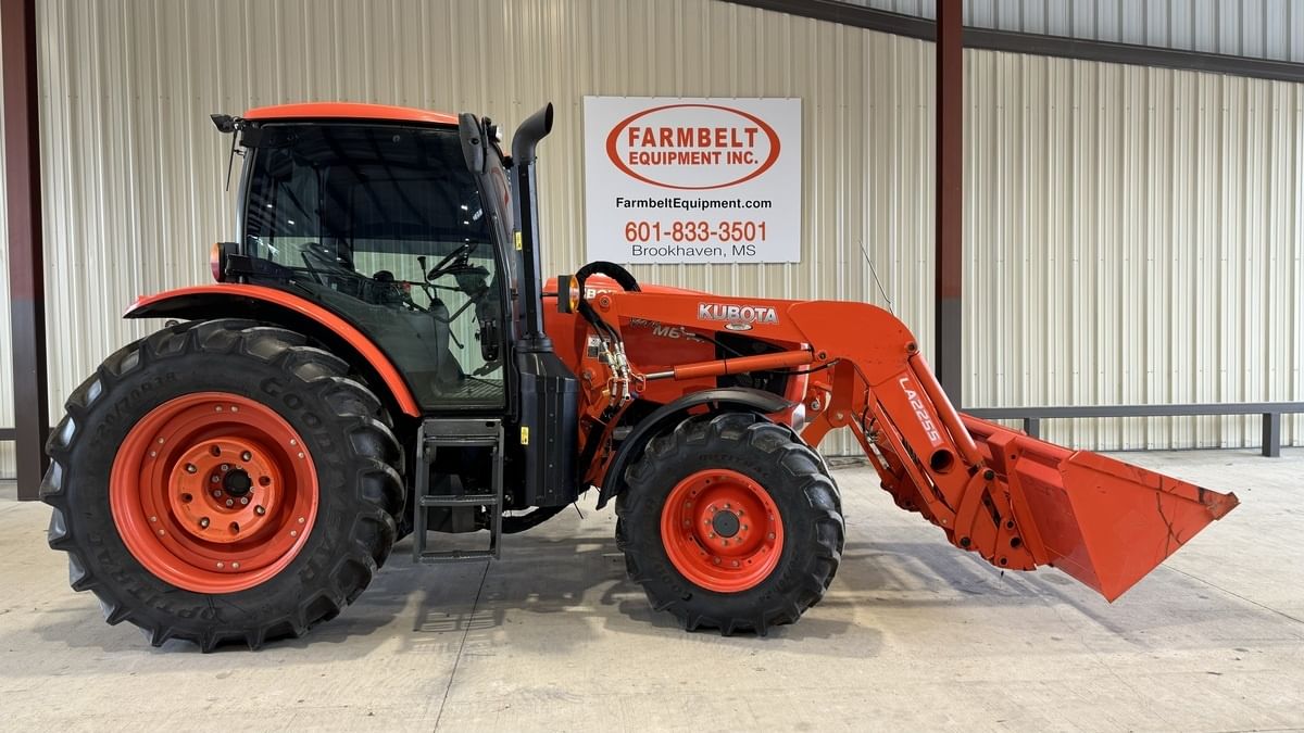 2020 Kubota M6-141 Equipment Image0