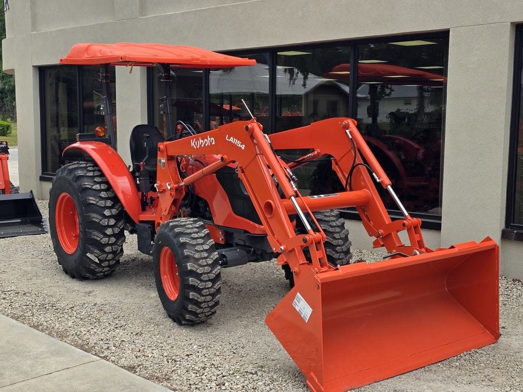 2026 Kubota M5660SU Equipment Image0