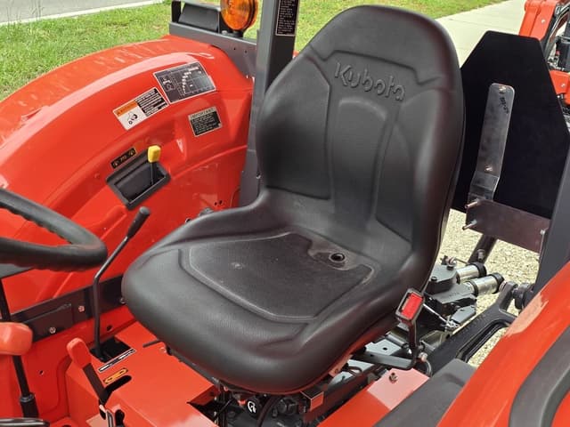 Image of Kubota M5660SU equipment image 1
