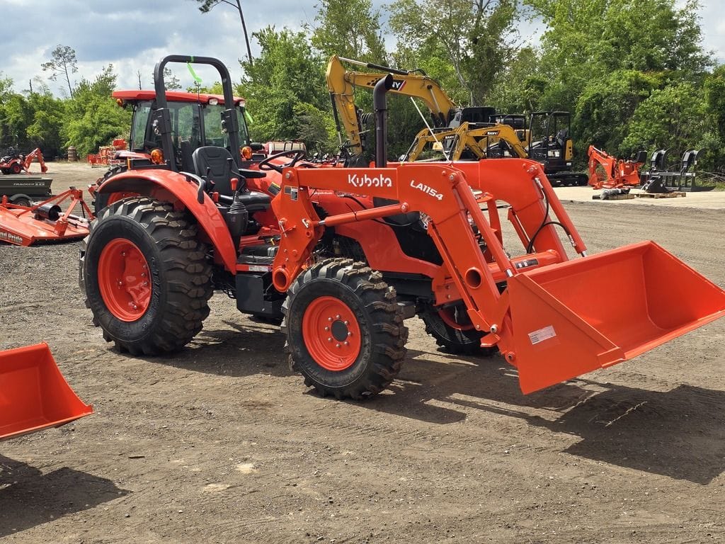 2026 Kubota M6060 Equipment Image0