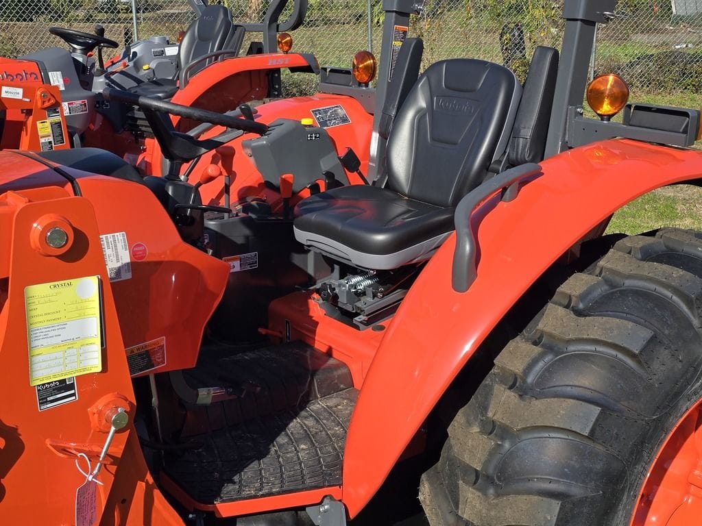 2025 Kubota M6060 Equipment Image0