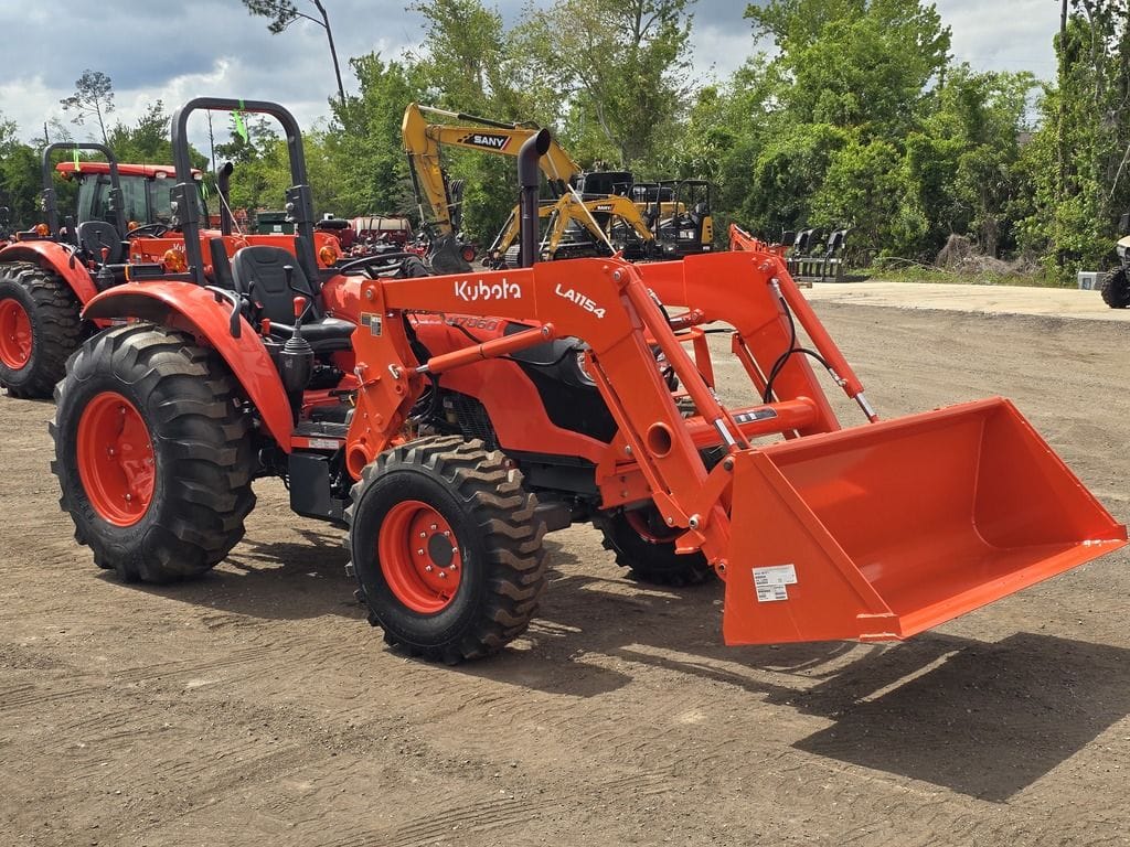 2026 Kubota M7060 Equipment Image0