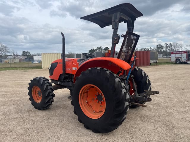 Image of Kubota M6040 equipment image 2