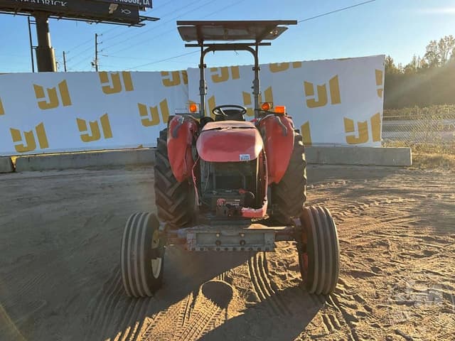 Image of Kubota M6040 equipment image 1