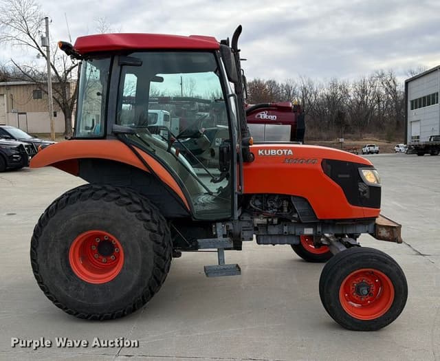 Image of Kubota M6040 equipment image 3