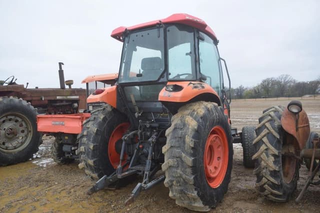 Image of Kubota M6060 equipment image 2