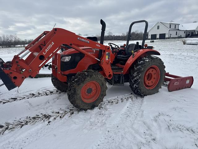 Image of Kubota M6060 equipment image 4