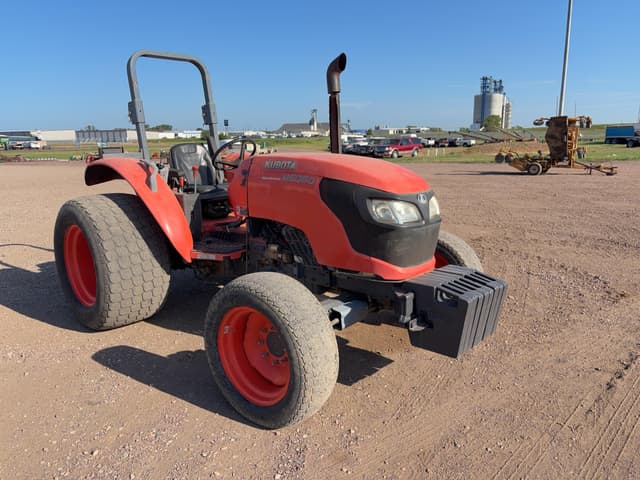 Image of Kubota M6060D equipment image 1