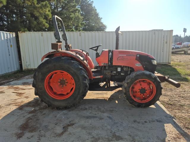 Image of Kubota M6060 equipment image 3