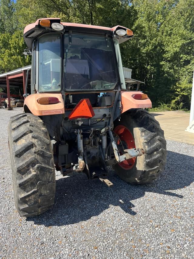 Image of Kubota M6060 equipment image 3