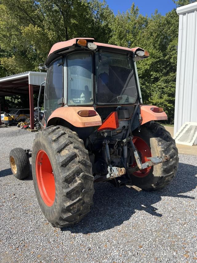 Image of Kubota M6060 equipment image 4