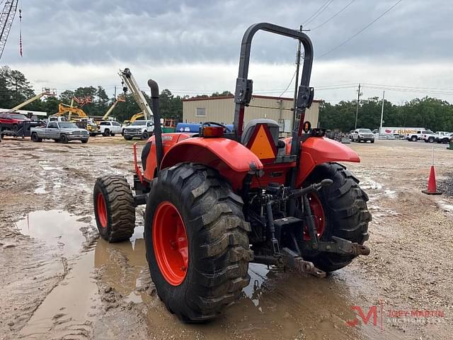 Image of Kubota M6060D equipment image 2