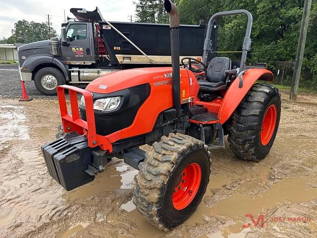 Image of Kubota M6060D equipment image 3