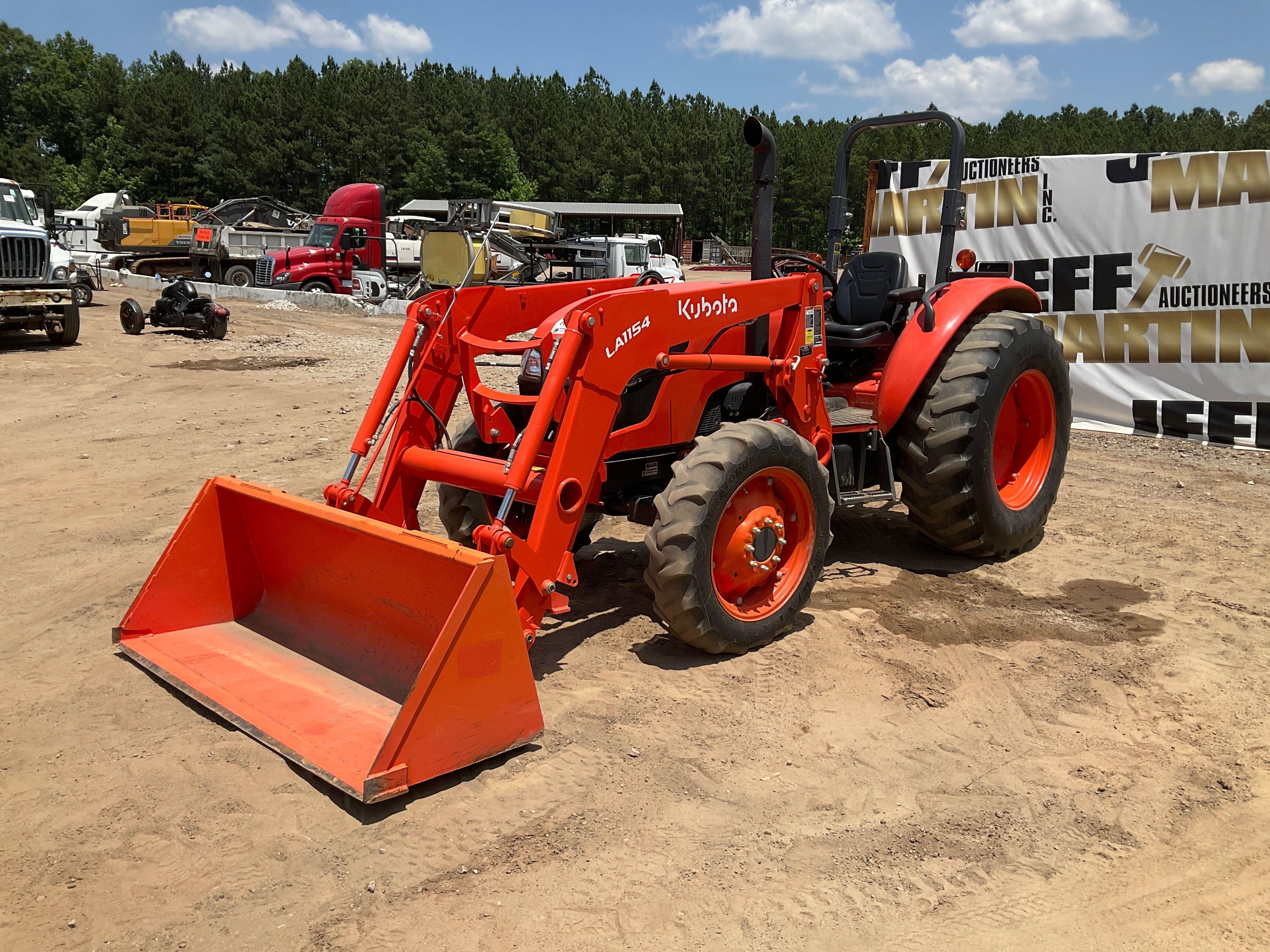 Main image Kubota M6060