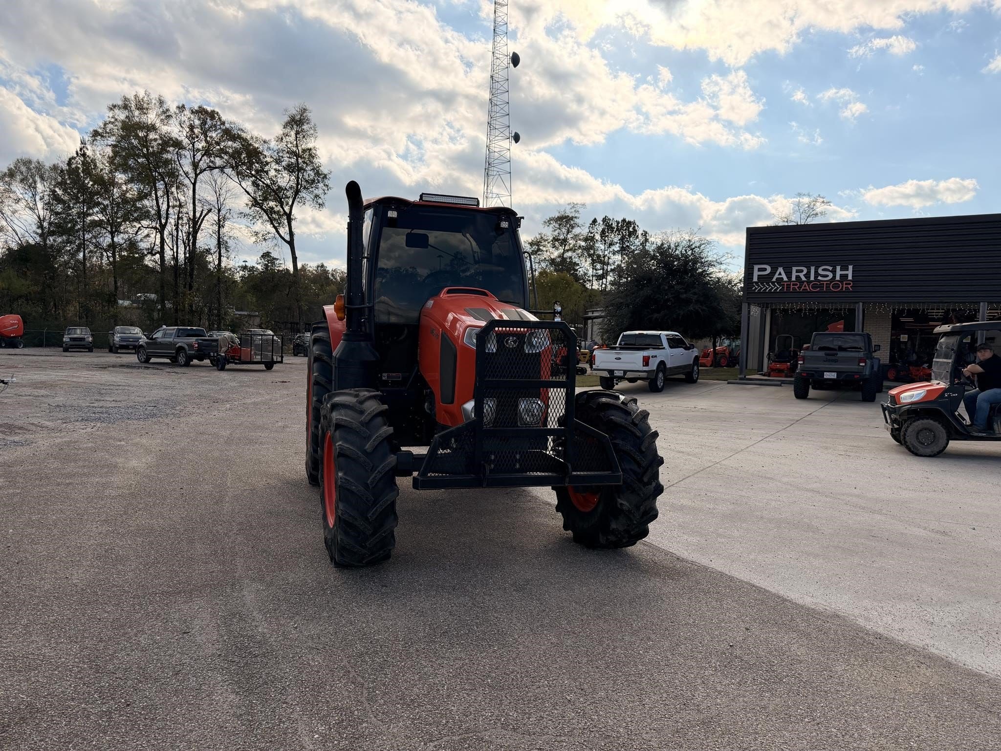 2020 Kubota M6-141 Equipment Image0