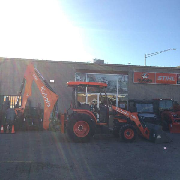 Image of Kubota M62 equipment image 1