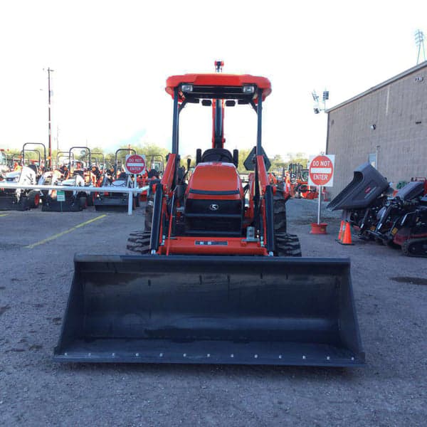 Image of Kubota M62 equipment image 2