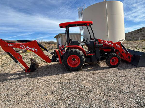 Image of Kubota M62 equipment image 1