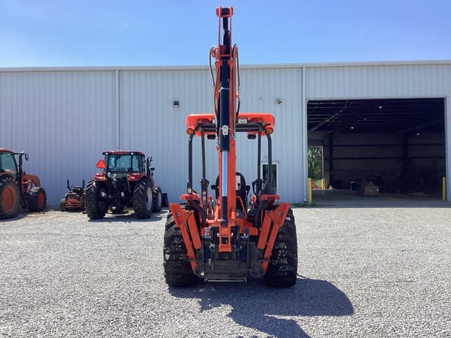 Image of Kubota M62 equipment image 3