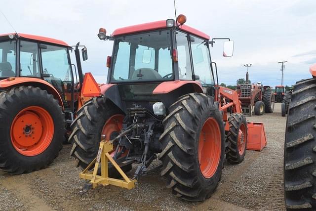 Image of Kubota M6800 equipment image 2
