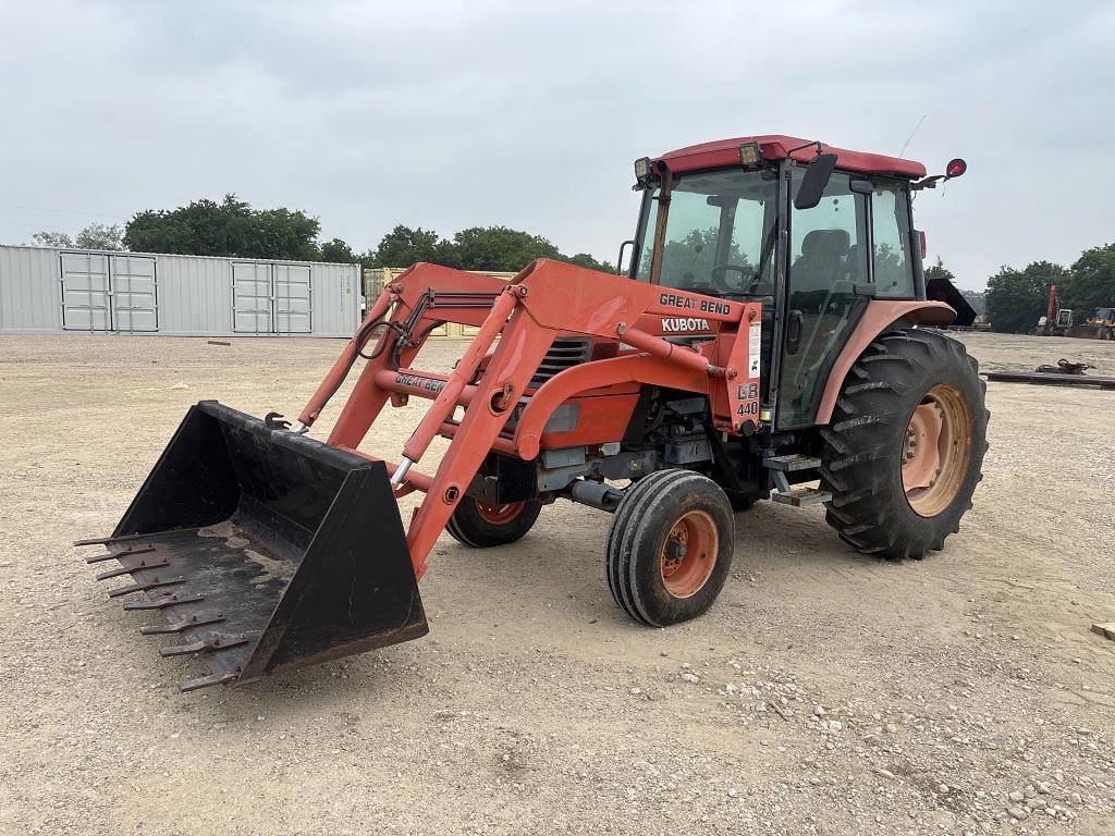 Image of Kubota M6800 Primary image