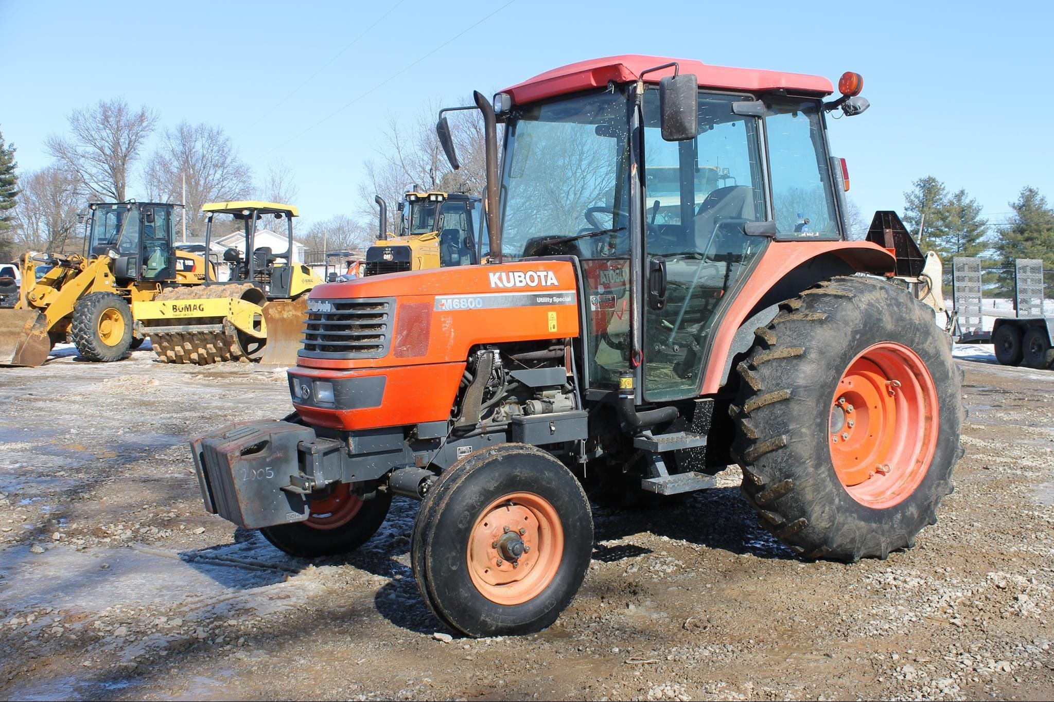Kubota M6800 Equipment Image0