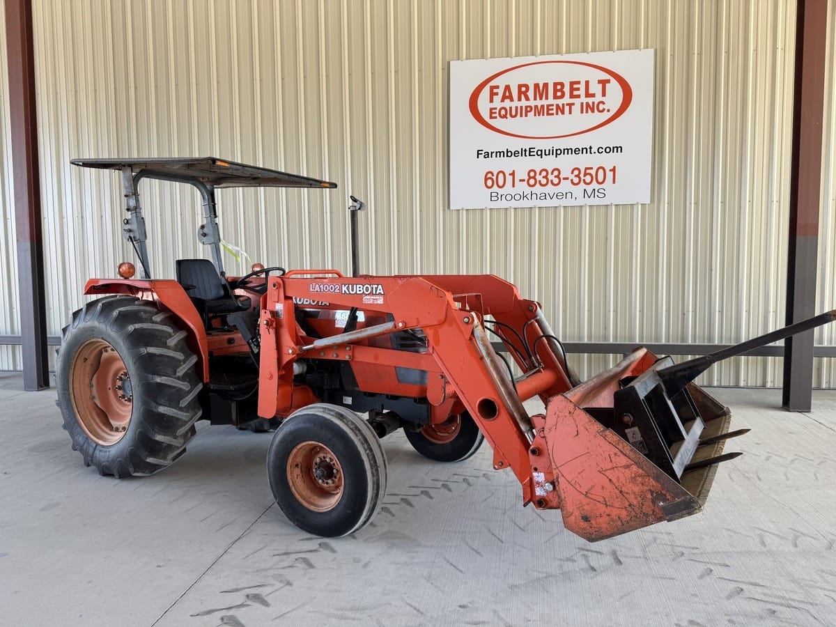 Main image Kubota M6800