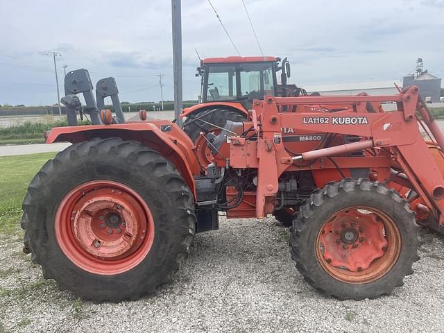 Image of Kubota M6800 equipment image 1