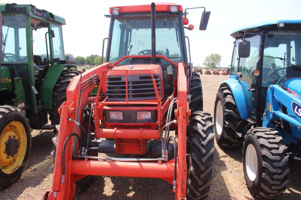 Kubota M6800 Tractors 40 to 99 HP for Sale Tractor Zoom