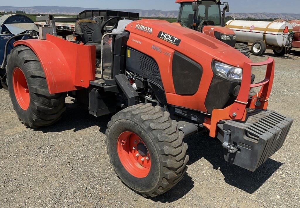 Image of Kubota M6L-111 Primary image