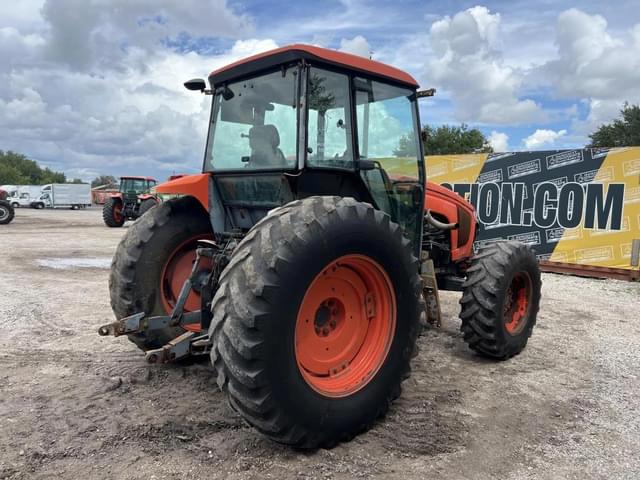 Image of Kubota M6S-111 equipment image 3