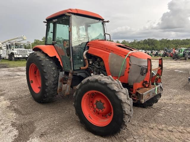 Image of Kubota M6S-111 equipment image 4