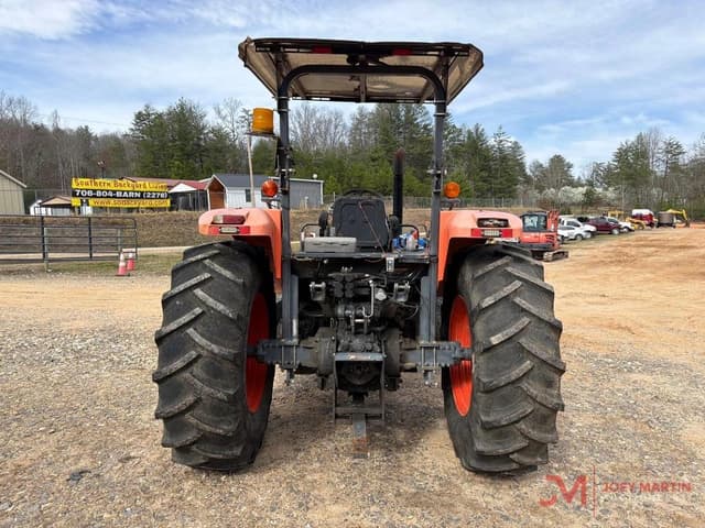 Image of Kubota M6S-111DTC equipment image 3