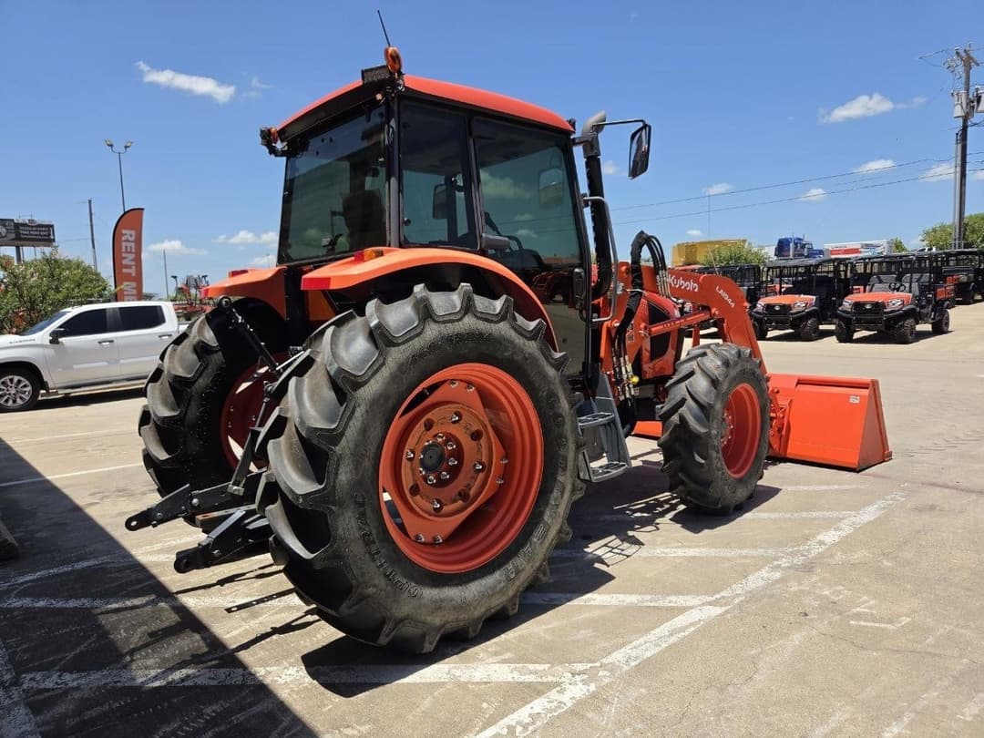 Image of Kubota M6S-111SDSC Image 1