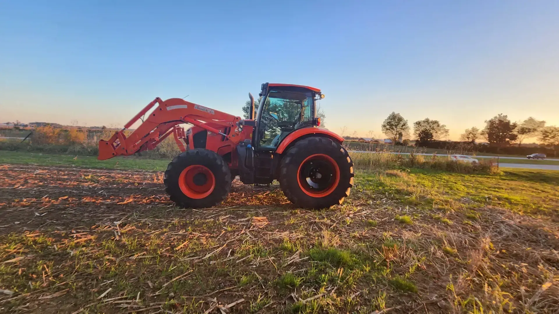 Main image Kubota M7.151