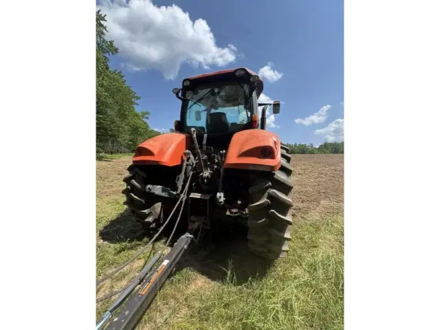 Image of Kubota M7.151 equipment image 1